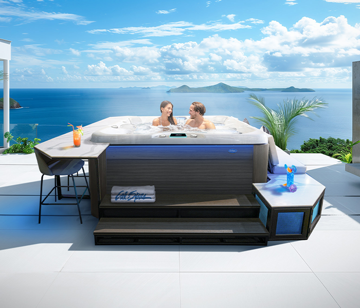 Calspas hot tub being used in a family setting - Laval